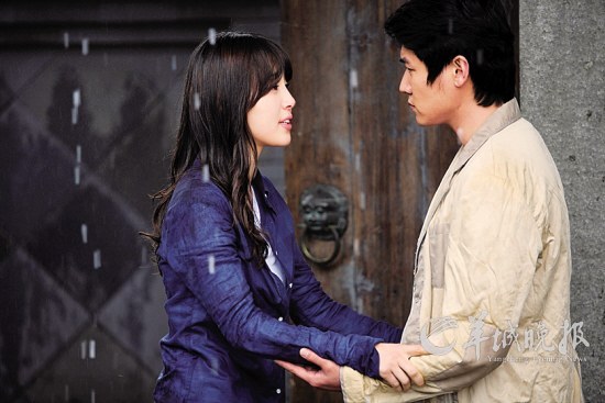 　　一对有情人想爱不能爱