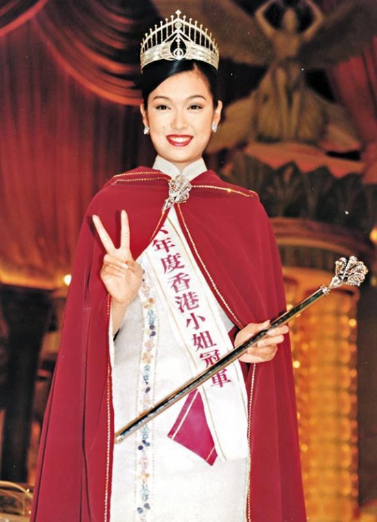 96港姐冠军李珊珊为何要变卖后冠治脑瘤?_手机新浪网