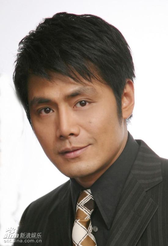 资料图片:《女人本色》人物--邵兵饰程必聪