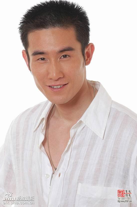 资料图片:演员奇道精彩写真(1)