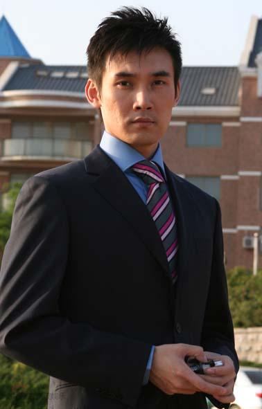 资料图片:《非亲父子》精彩剧照(17)