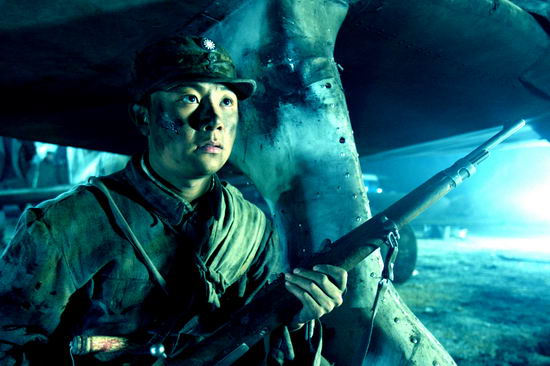 资料图片:影片《夜袭》精彩剧照(18)