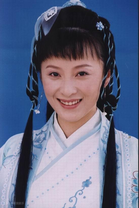 资料图片:电视剧《夜来风雨》定妆照(28)