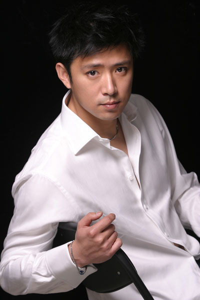 资料图片:高鑫帅气写真--(1)