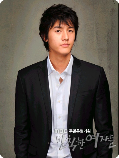 资料图片:韩星李基宇写真(14)