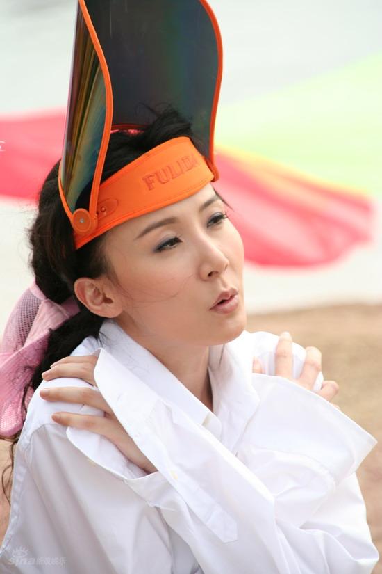 资料图片:电视连续剧《超级男女》精彩剧照(112)