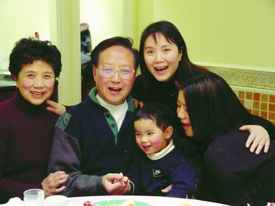 资料图片:电视剧《北京人在纽约》精彩剧照(13)