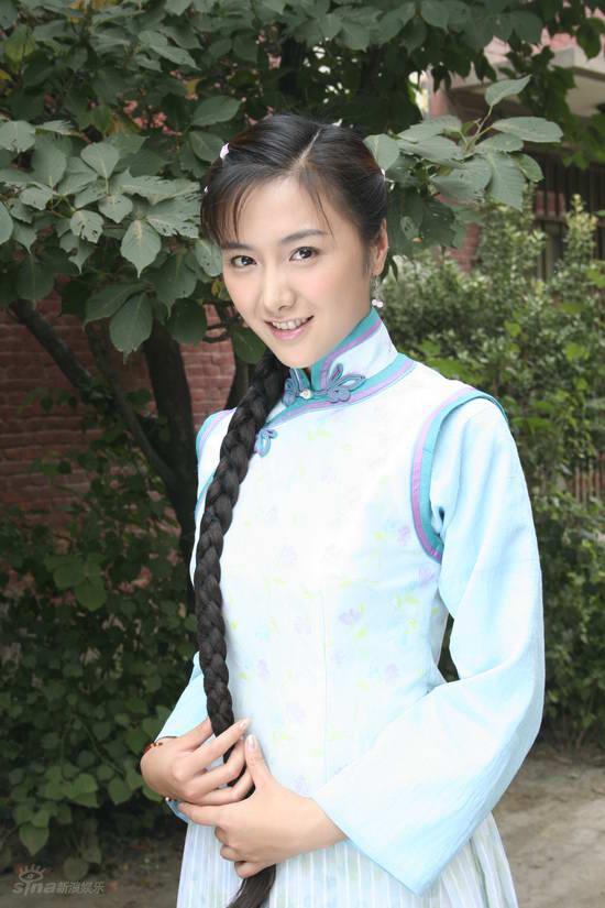 资料图片:电视连续剧《相声演义》精彩剧照(13)