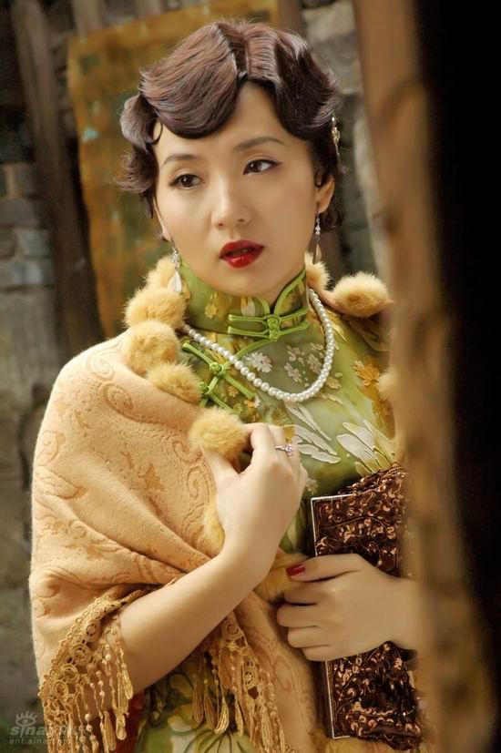 资料图片:电视剧《纸醉金迷》精彩剧照(19)