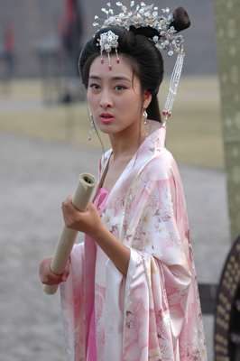 资料图片:电视剧《清风明月佳人》剧照(28)