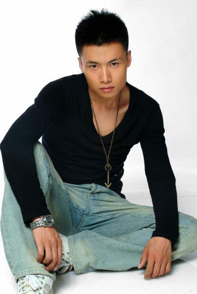 资料图片:青年影视演员于滨--精美写真(3)