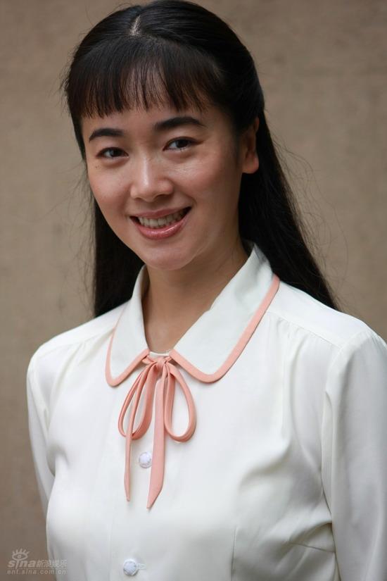 左小青饰满晓星(10)