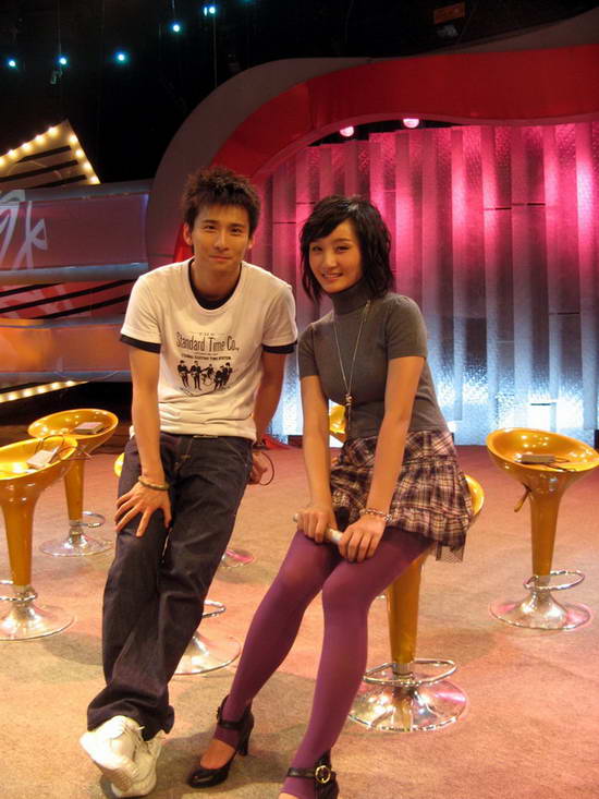 张杨邓安奇担任真情使者