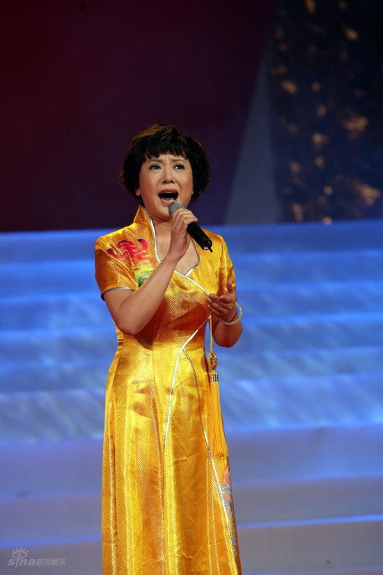 党的旗帜高高飘扬系列演出袁慧琴演唱