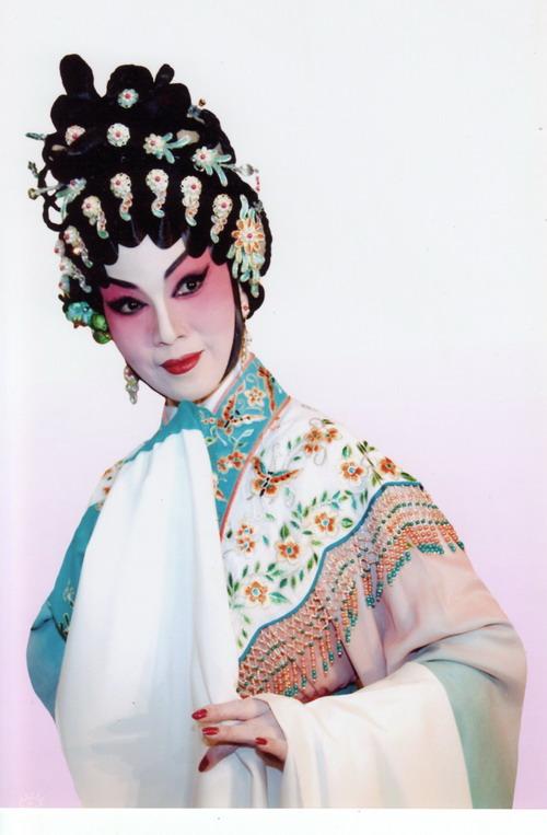 资料图片:庆祝香港回归十周年-尹飞燕