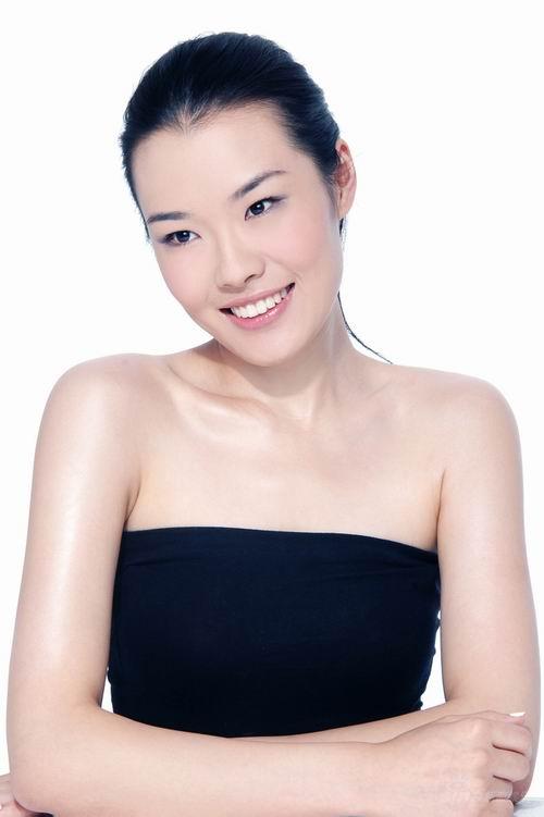 中戏话剧《好运派尔的旅行》演员--任伟