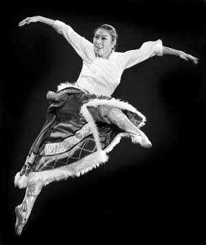 万金晶独舞《母亲》本报记者 郭新洋 摄