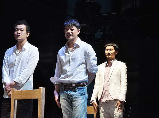 段奕宏重返《犀牛》