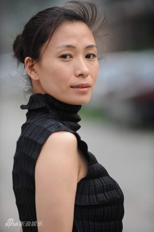 资料图片:话剧《都市囧人》演员--刘丹