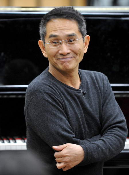 台湾云门舞集林怀民:墨迹斑斓话《行草》