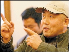 鸠山扮演者景琏琏