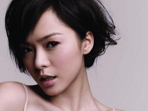 资料:话剧《我爱上了神》演员--程怡