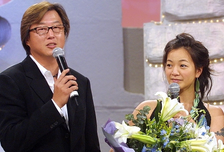 王伟忠演《宝岛一村》:我就是一个"老鸡汤"