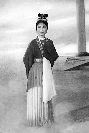 吴琼为新戏采风 踏寻黄梅戏名伶严凤英足迹