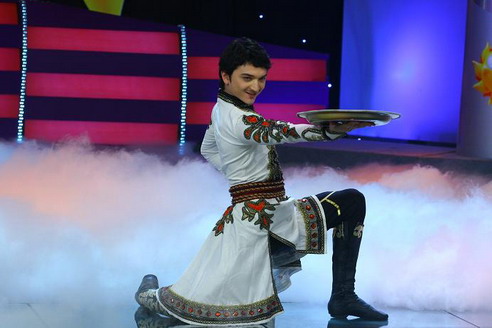 "舞蹈王子"玉米提 迷人风采