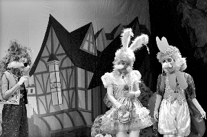 《白兔奇遇记》剧照