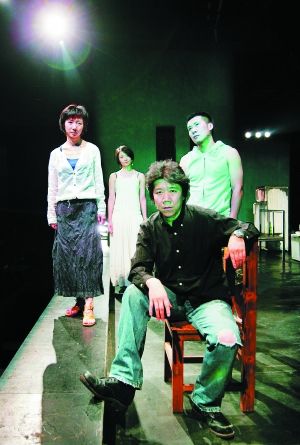 孟京辉和妻子廖一梅(图片来自新京报)