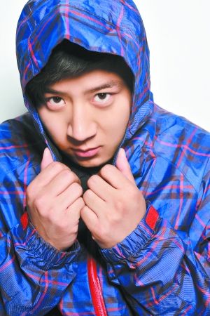 “80后相声”代表高晓攀