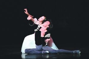 巴黎歌剧院芭蕾舞团表演的芭蕾舞剧《吉赛尔》剧照