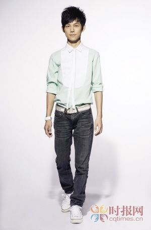 何炅发微博怒斥