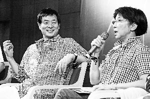 濮存昕（左）、赵汝蘅介绍国家大剧院舞蹈节。