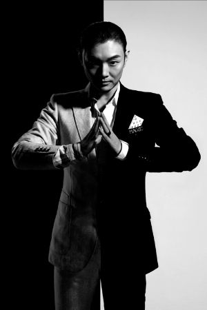 魔术师李宁要成为中国穿越长江第一人