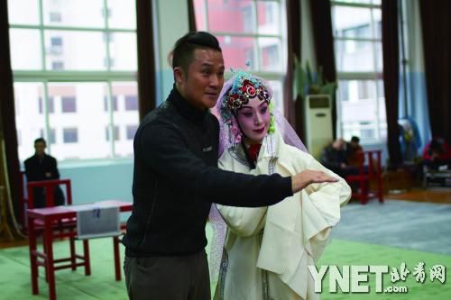 史依弘紧张排练