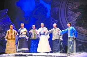 曲剧现场表演图片