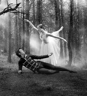 浪漫芭蕾舞剧《吉赛尔》演出海报