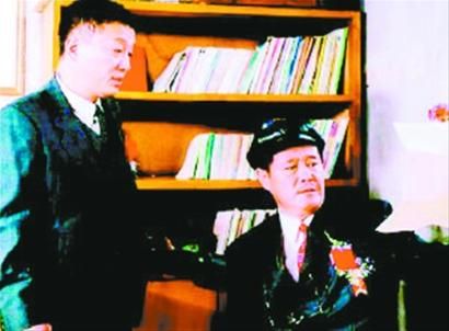 王平曾在《马大帅2》中与赵本山合作