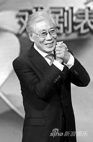 焦晃获特殊贡献奖 一直以来他被称为“莎剧王子”。从艺近60年，几乎每一部作品都是精品。