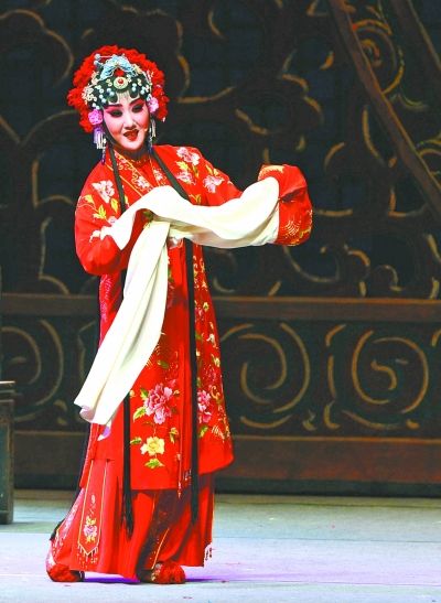 王荔扮演的赵艳蓉