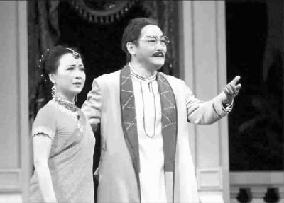 杨音获白玉兰奖谈民营剧团