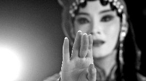 影像京剧折射近代百姓生活