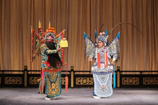 1月11日至12日，成立7年的上海青年京昆剧团举行了连续两天四场的年度汇报演出。图为《子都之死》剧照。