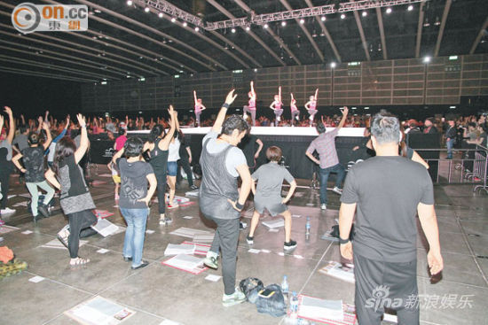 郑多燕两场跳舞演出的门票销情不理想。