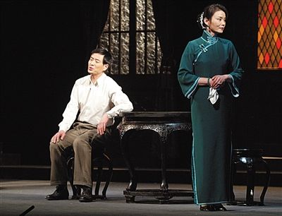 2004年，制作人叶惠贤运作了一个“明星版”《雷雨》。