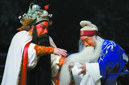 上海京剧院《成败萧何》剧照　（资料图）