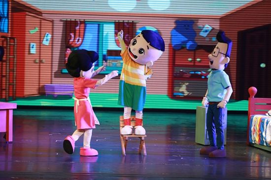 新大头儿子和小头爸爸剧照