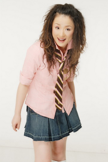 图文:《音乐之声》主持人-苏宁